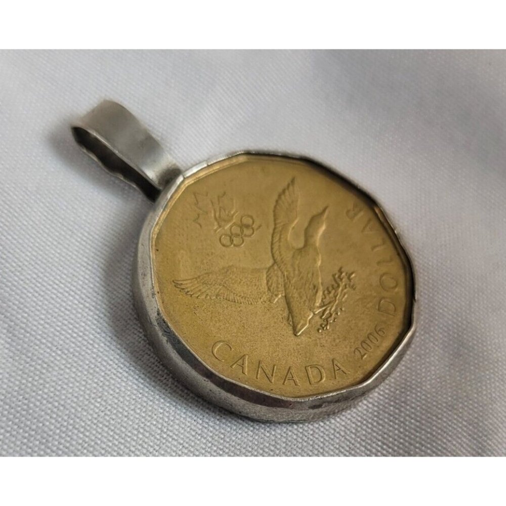 2006 Canada Loonie 1 Dollar Coin Solid 925 Sterling Silver Pendant Olympics